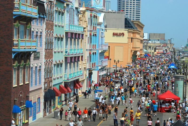 Madison Hotel Boardwalk Атлантик Сити Экстерьер фото